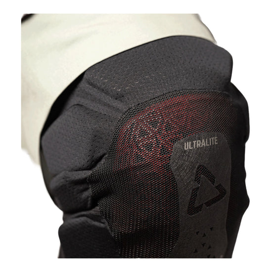 Leatt ReaFlex Knee Guard Ultralite EXT - Black